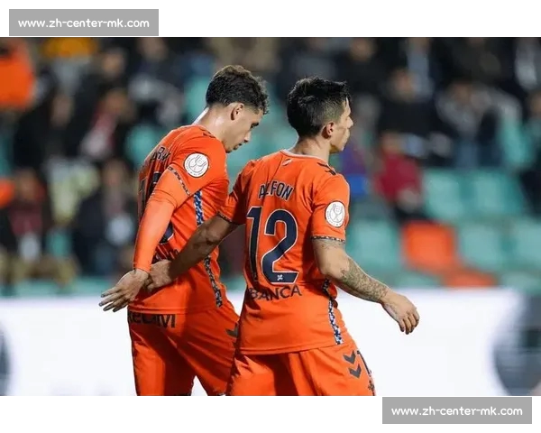 塞维利亚官宣签下西班牙前锋阿尔方 - 冈萨雷斯，合同至 2028 年