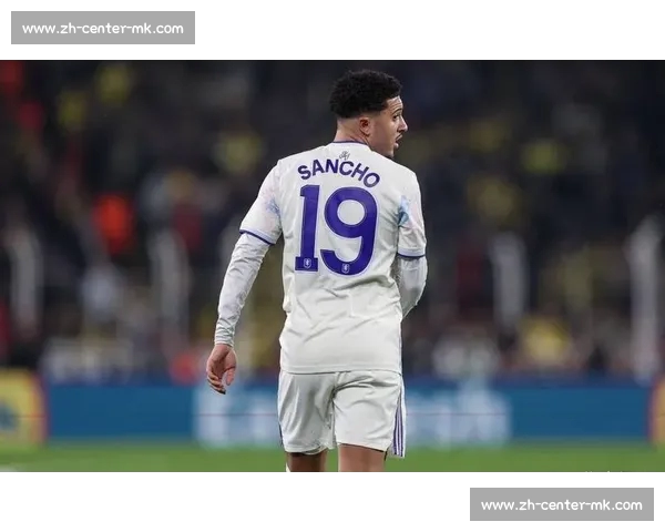 曼联急售桑乔!那不勒斯、米兰、维拉加入争夺,高薪成最大障碍